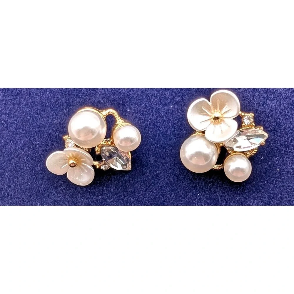 Gold tone Floral Pearl Crystal Stud Earrings White Flower Cluster Bridal Wedding